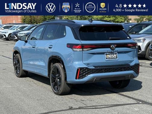2025 Volkswagen Tiguan 2.0T SE R-Line Black 4MOTION