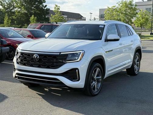 2024 Volkswagen Atlas Cross Sport 2.0T SEL