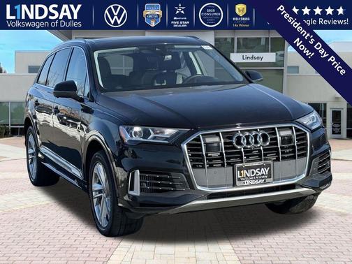2023 Audi Q7 55 Premium Plus