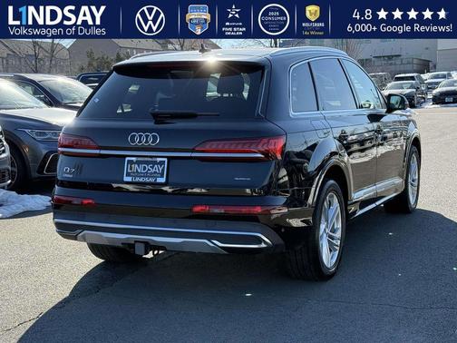2023 Audi Q7 55 Premium Plus