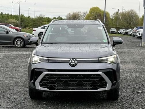 2025 Volkswagen Taos 1.5T SEL