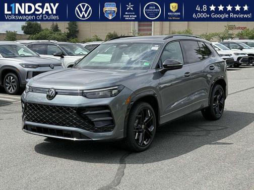2025 Volkswagen Tiguan 2.0T SE R-Line Black 4MOTION