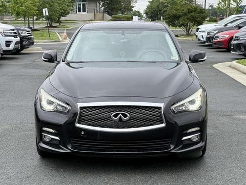 2015 INFINITI Q50 Premium
