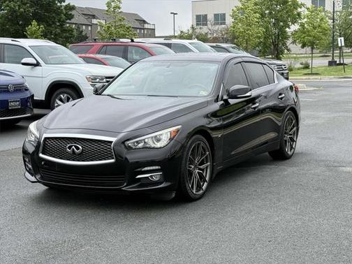 2015 INFINITI Q50 Premium