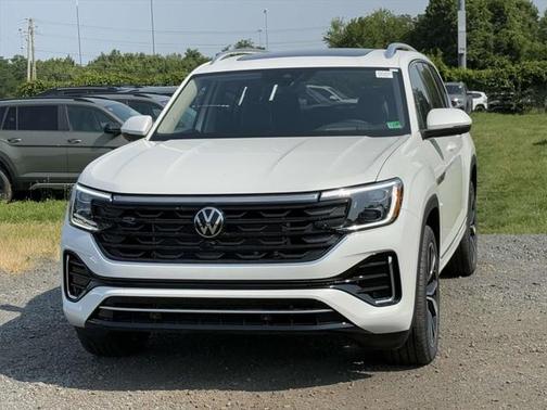 2025 Volkswagen Atlas 2.0T SEL Premium R-Line 4MOTION