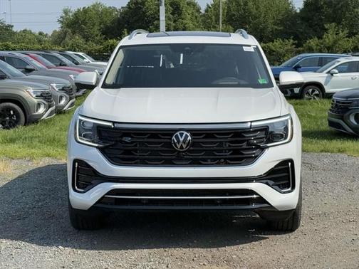 2025 Volkswagen Atlas 2.0T SEL Premium R-Line 4MOTION