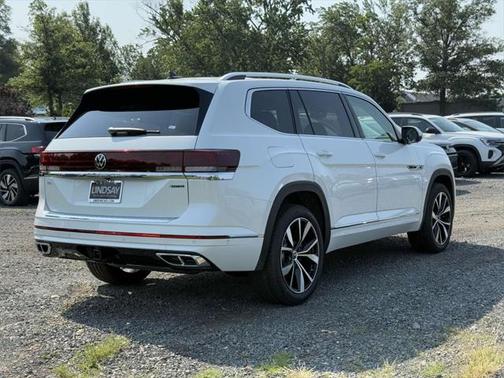 2025 Volkswagen Atlas 2.0T SEL Premium R-Line 4MOTION