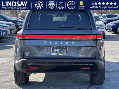 2023 Rivian R1S Adventure