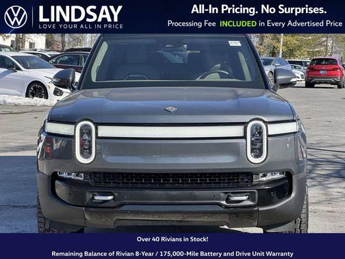 2023 Rivian R1S Adventure