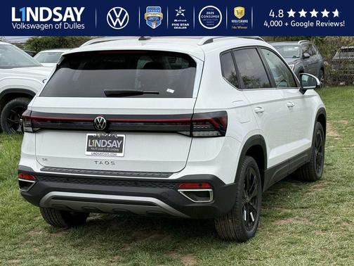 2025 Volkswagen Taos 1.5T SE