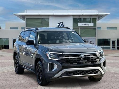 2024 Volkswagen Atlas 2.0T SE w/Technology 4MOTION