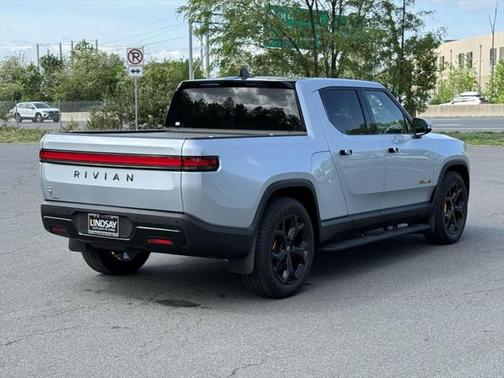 2023 Rivian R1T Adventure Quad Motor Large Pack