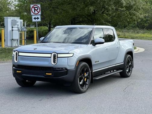 2023 Rivian R1T Adventure Quad Motor Large Pack