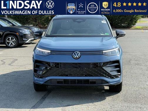 2025 Volkswagen Tiguan 2.0T SE R-Line Black 4MOTION