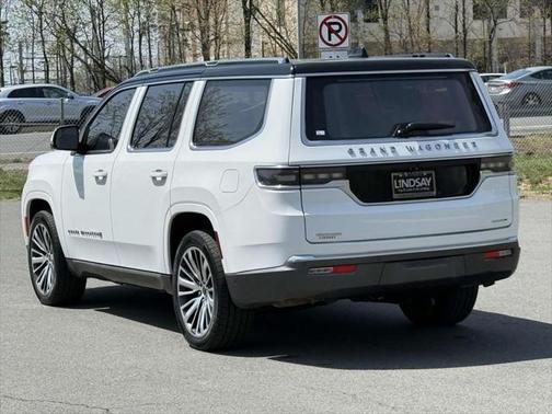 2022 Jeep Grand Wagoneer Series III 4x4