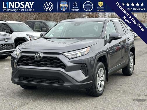2023 Toyota RAV4 LE