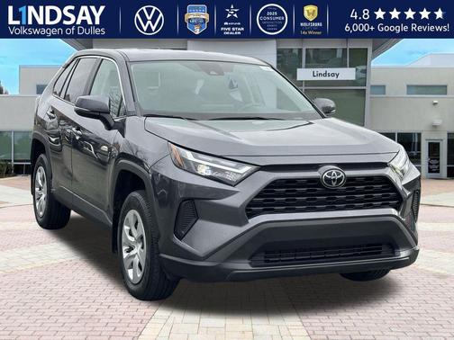 2023 Toyota RAV4 LE