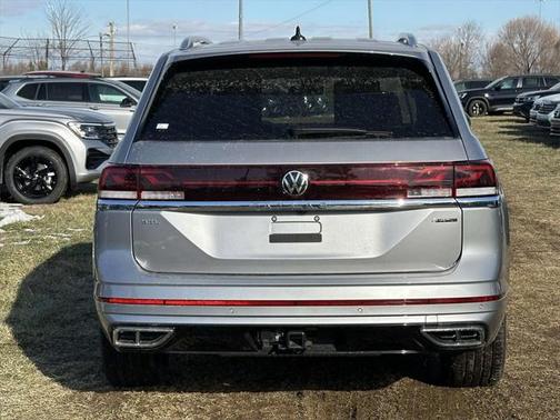 2025 Volkswagen Atlas 2.0T SEL Premium R-Line 4MOTION