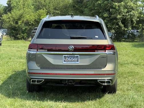 2025 Volkswagen Atlas 2.0T SEL Premium R-Line 4MOTION