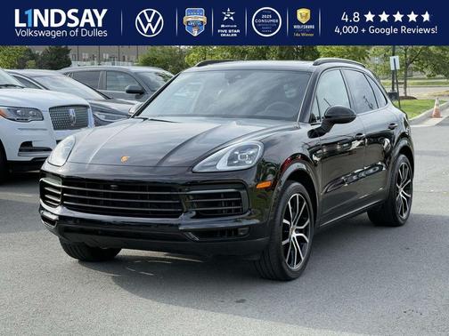 2023 Porsche Cayenne Platinum Edition