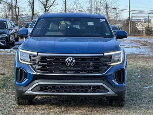 2025 Volkswagen Atlas Cross Sport 2.0T SEL