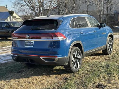 2025 Volkswagen Atlas Cross Sport 2.0T SEL