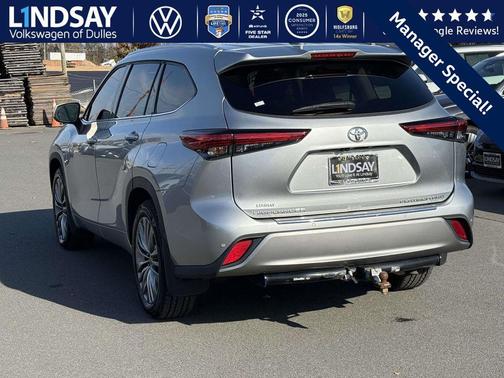 2021 Toyota Highlander Platinum