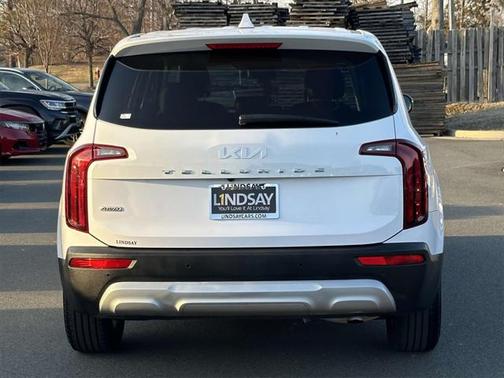 2022 Kia Telluride LX
