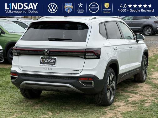 2025 Volkswagen Taos 1.5T SE