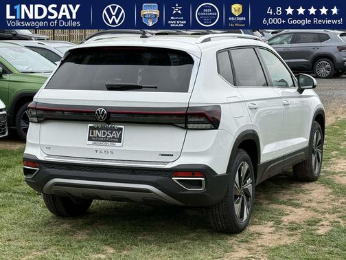 2025 Volkswagen Taos 1.5T SE