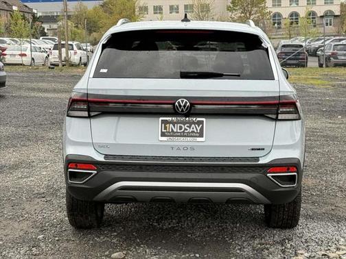 2025 Volkswagen Taos 1.5T SEL