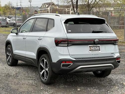 2025 Volkswagen Taos 1.5T SEL