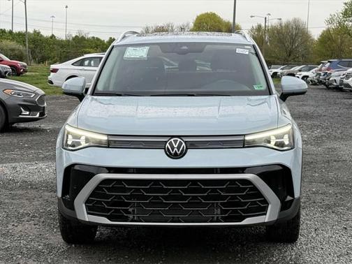 2025 Volkswagen Taos 1.5T SEL