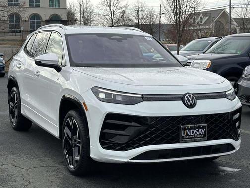 2026 Volkswagen Tiguan 2.0T SEL R-Line 4MOTION