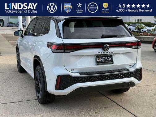 2025 Volkswagen Tiguan 2.0T SE R-Line Black 4MOTION