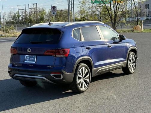 2022 Volkswagen Taos 1.5T SE
