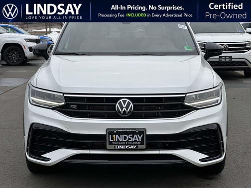 Opal White Pearl 2024 Volkswagen Tiguan 2.0T SE R-Line Black 4MOTION