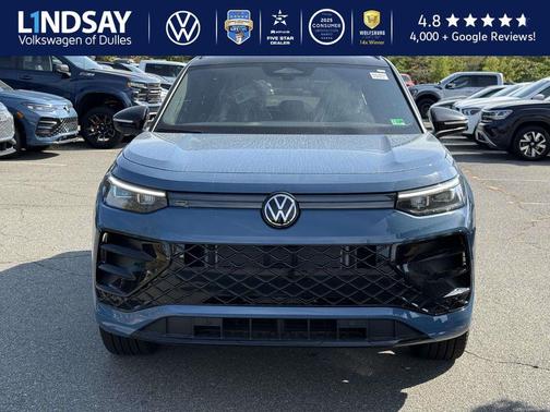 2025 Volkswagen Tiguan 2.0T SE R-Line Black 4MOTION