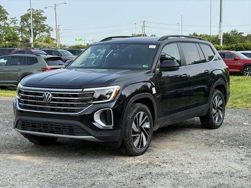 2025 Volkswagen Atlas 2.0T SE w/Technology 4MOTION