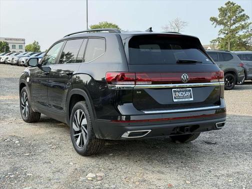 2025 Volkswagen Atlas 2.0T SE w/Technology 4MOTION
