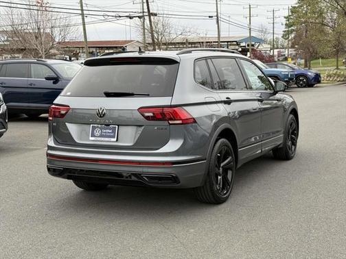2023 Volkswagen Tiguan 2.0T SE R-Line Black 4MOTION