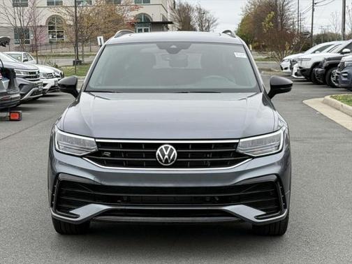 2023 Volkswagen Tiguan 2.0T SE R-Line Black 4MOTION