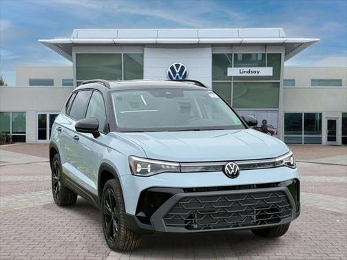 2025 Volkswagen Taos 1.5T SE Black