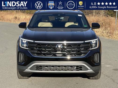 2026 Volkswagen Atlas Cross Sport 2.0T SE w/Technology 4MOTION