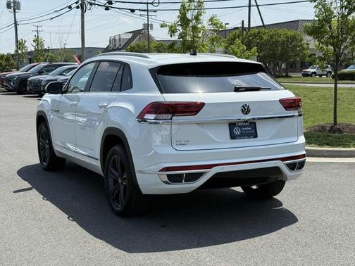 2021 Volkswagen Atlas Cross Sport 3.6L V6 SE w/Technology R-Line