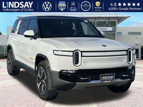 2023 Rivian R1S Adventure