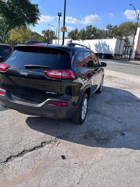 2016 Jeep Cherokee Sport