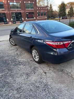 2017 Toyota Camry Hybrid LE