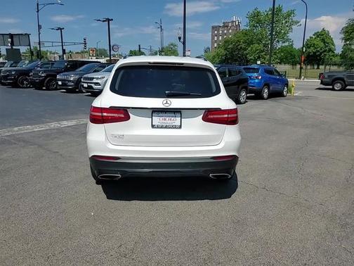 2018 Mercedes-Benz GLC 300 4MATIC
