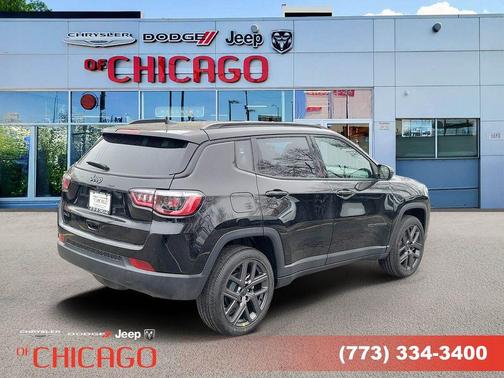 Diamond Black 2026 Jeep Compass Latitude